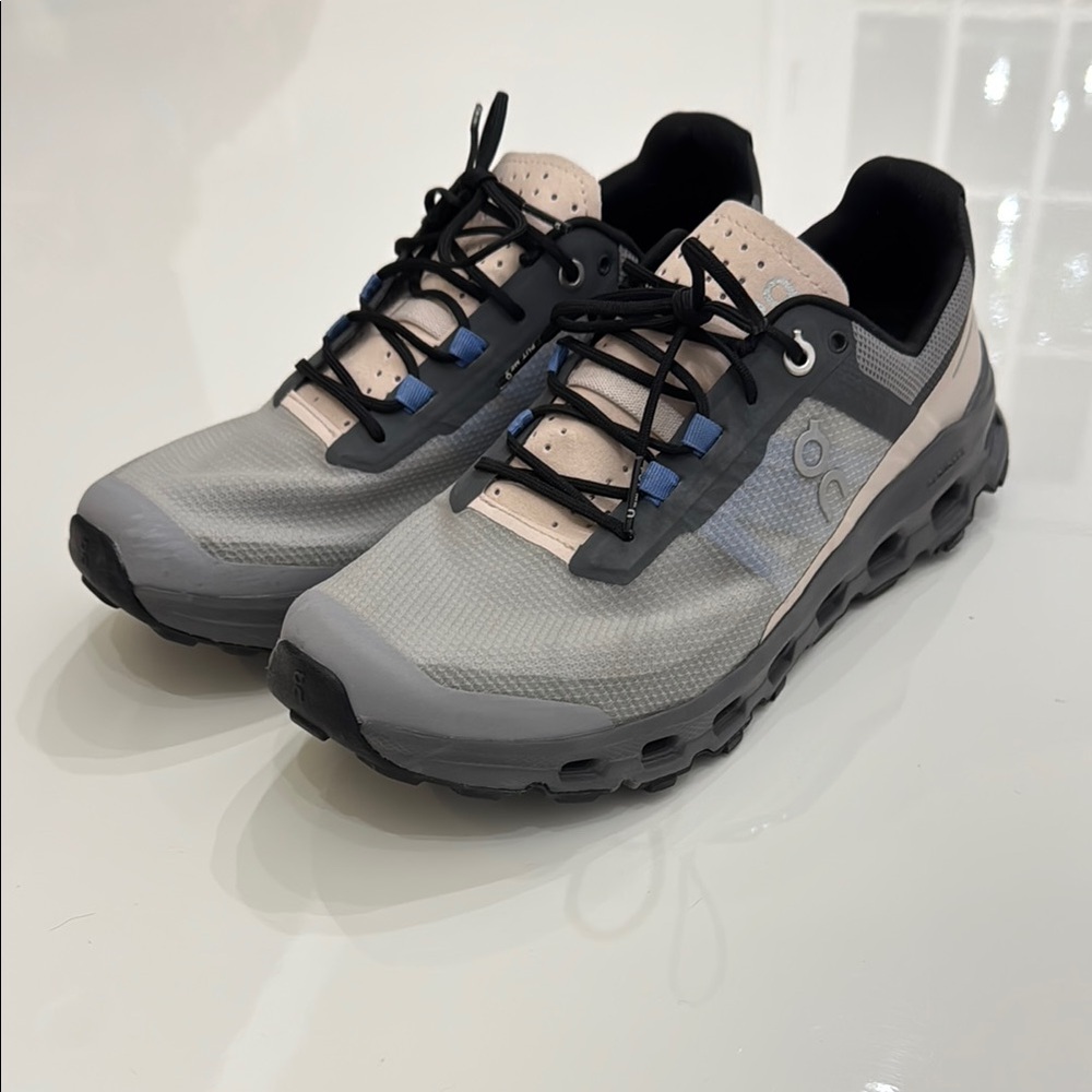 Women’s On Cloud Cloudvista Gray, Pink and Black Athletic Shoes